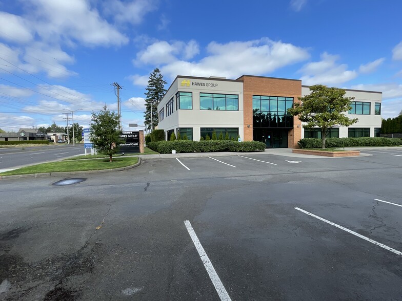 12204 SE Mill Plain Blvd, Vancouver, WA for lease - Building Photo - Image 1 of 6