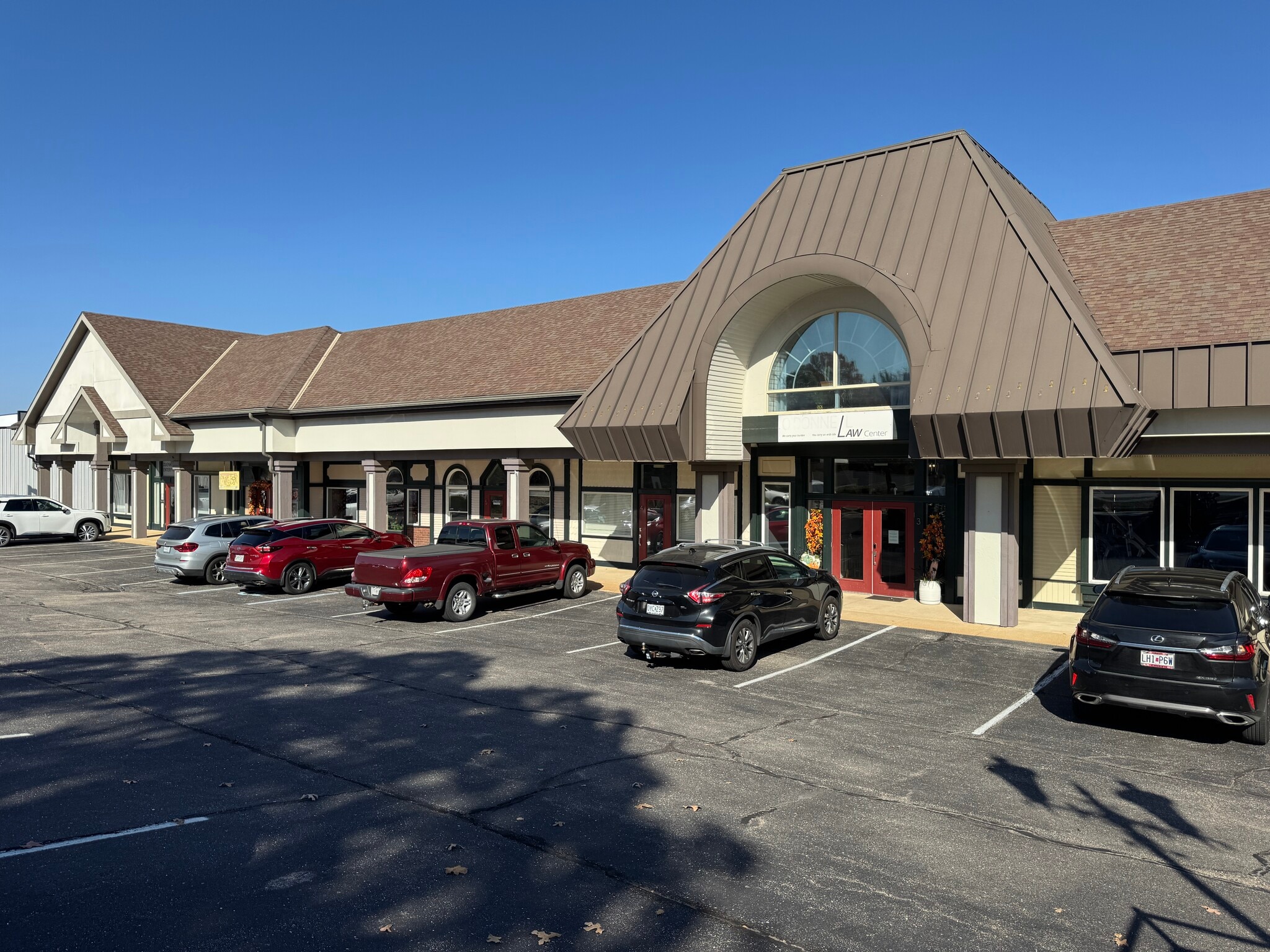 1026 Palisades Blvd, Osage Beach, MO for lease Interior Photo- Image 1 of 14