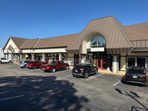 1026 Palisades Blvd, Osage Beach, MO for lease Interior Photo- Image 1 of 14