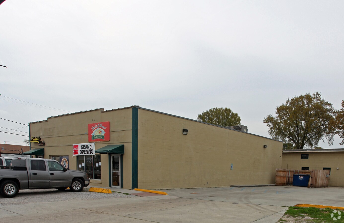 12001206 Jefferson Hwy, New Orleans, LA 70121