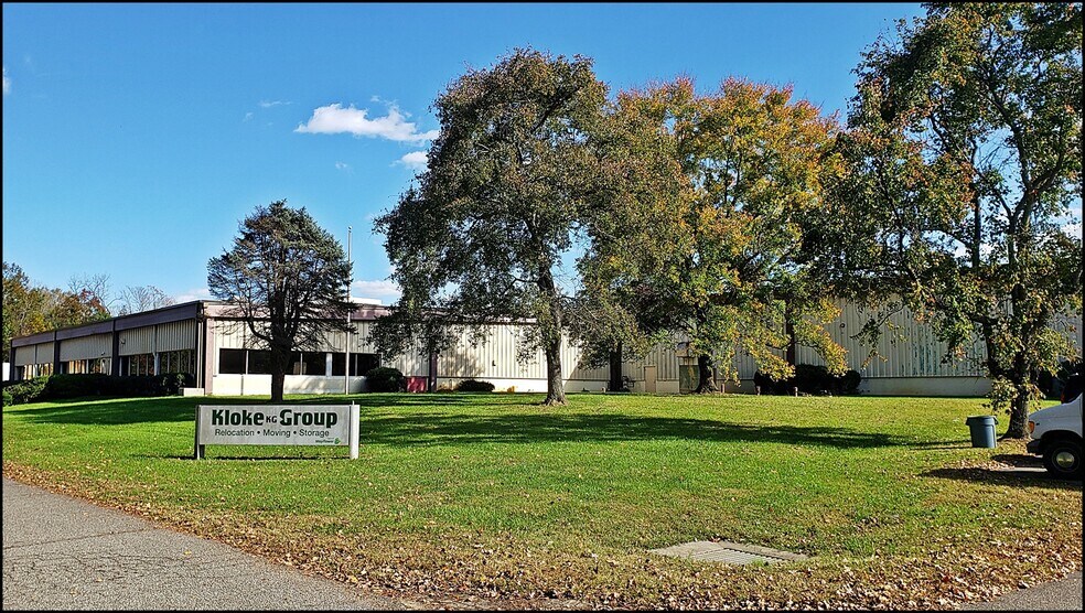 300 Lansdowne Rd, Fredericksburg, VA 22401