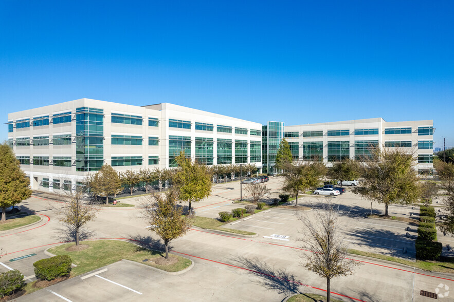 17220 Katy Fwy, Houston, TX for lease - Building Photo - Image 1 of 5