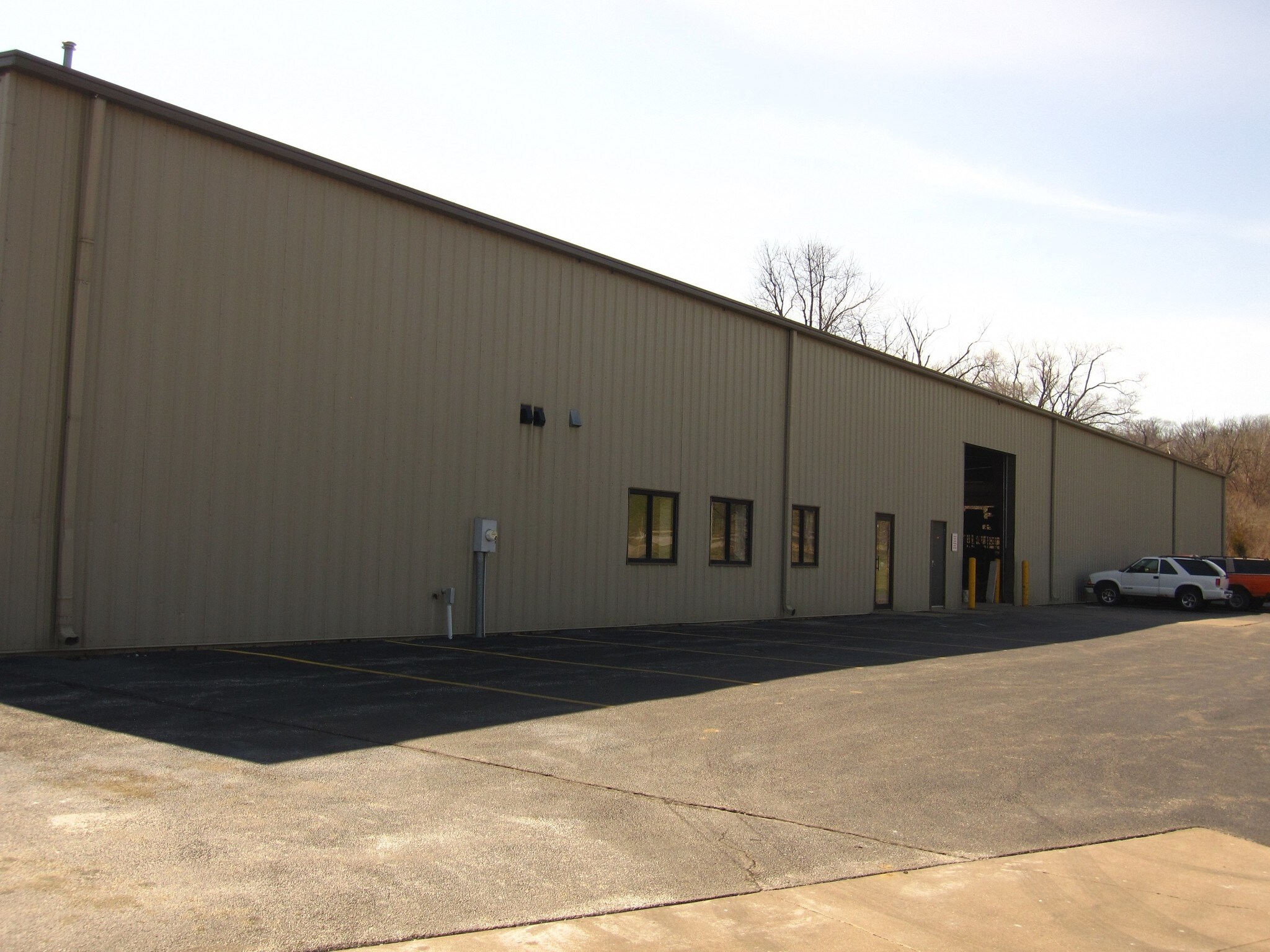 4701 Buckeye St, Davenport, IA for sale Primary Photo- Image 1 of 1