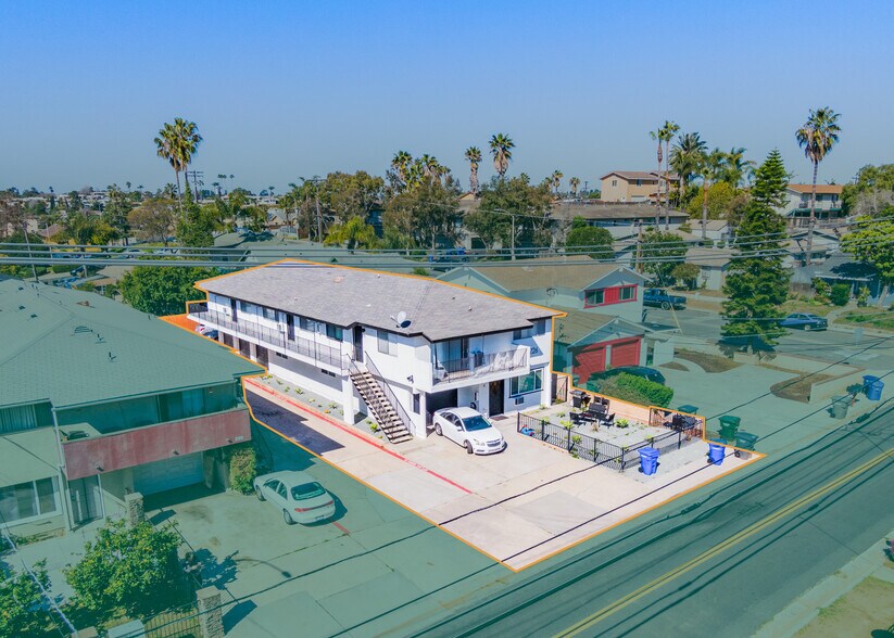 226 N Citrus Ave, Vista, CA 92084