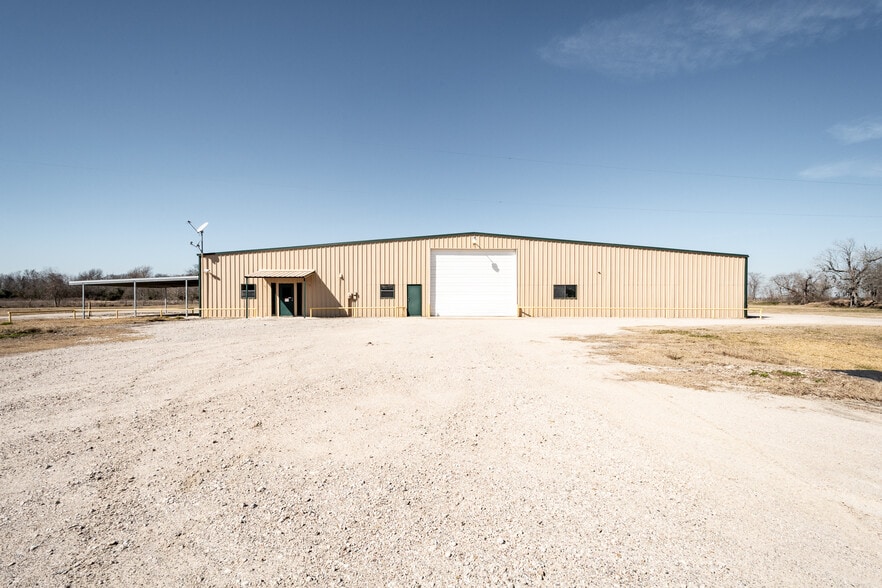9500 Hwy 146, Dayton, TX for sale - Primary Photo - Image 1 of 1