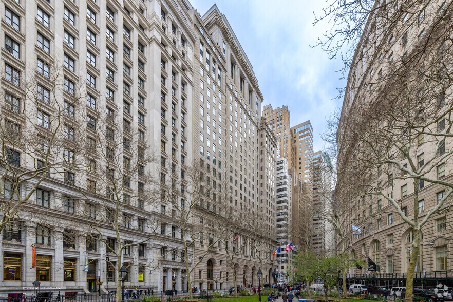 25 Broadway, New York, NY for lease - Primary Photo - Image 1 of 16