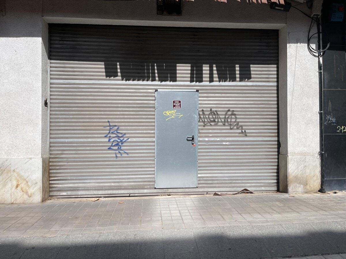 Reus, TAR 43202 - Unit 5 -  - Interior Photo - Image 1 of 7