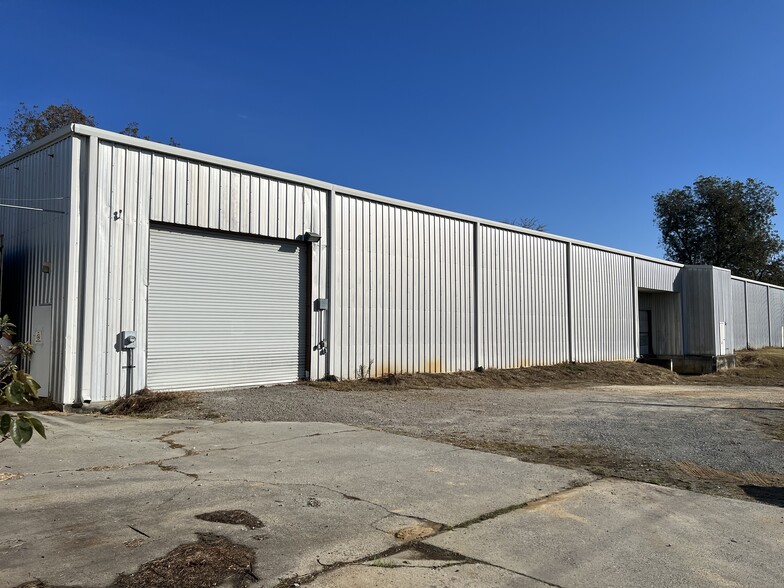 409 Court st, Wrightsville, GA for lease - Primary Photo - Image 1 of 8