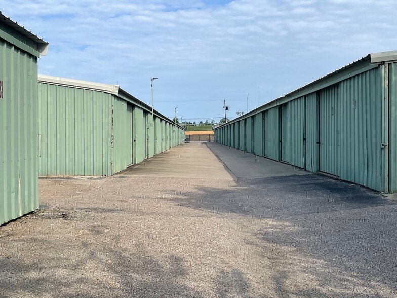 408 NE Wilshire Blvd, Burleson, TX for sale - Primary Photo - Image 1 of 2