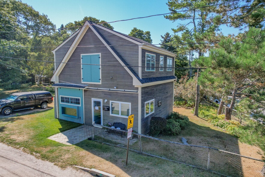 15 Epps St, Portland, ME for sale - Building Photo - Image 2 of 21