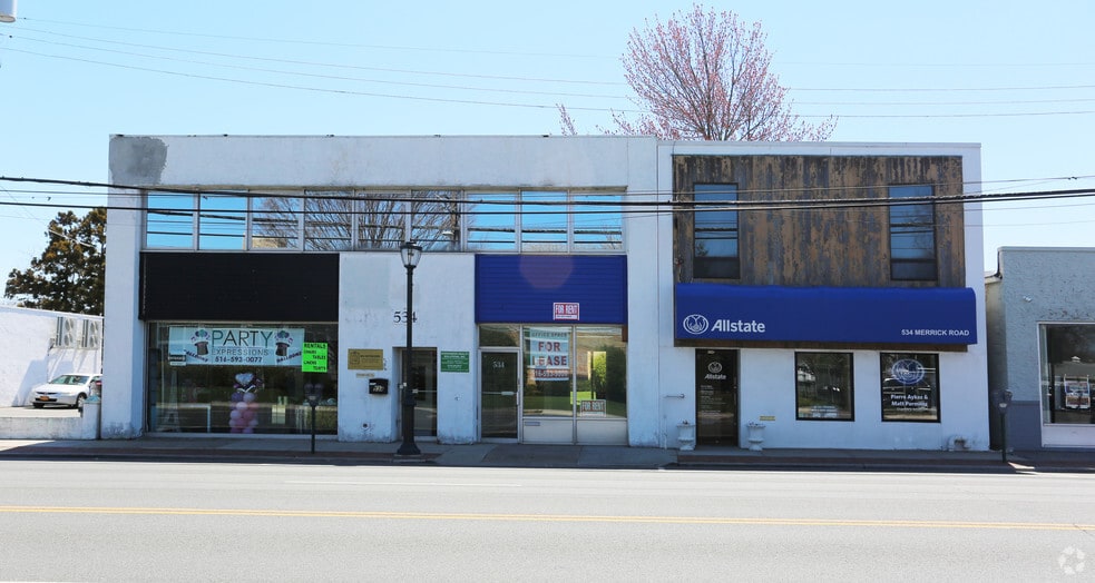 534 Merrick Rd, Lynbrook, NY for sale - Primary Photo - Image 1 of 1
