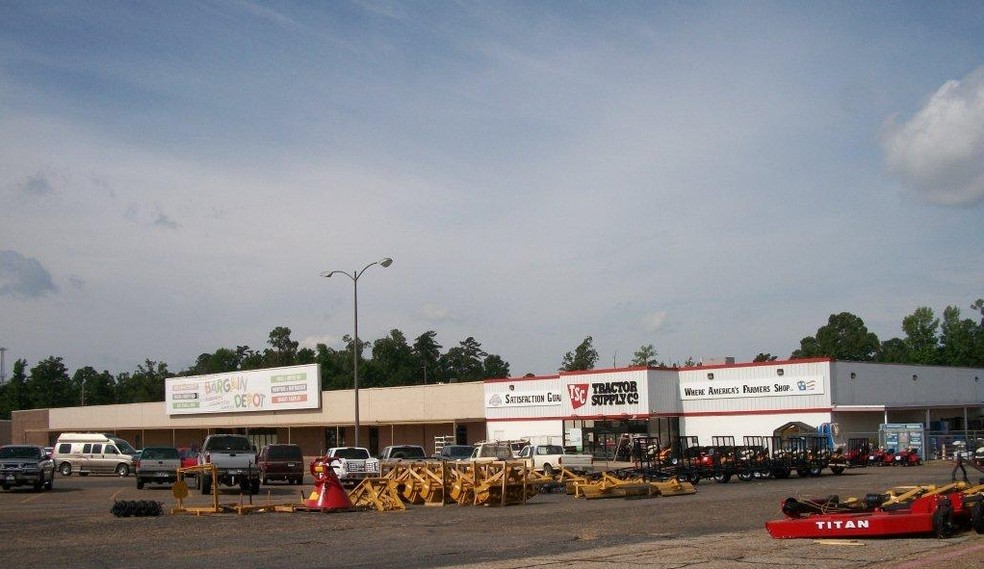 5101 N State Line Ave, Texarkana, TX for lease - Primary Photo - Image 1 of 2