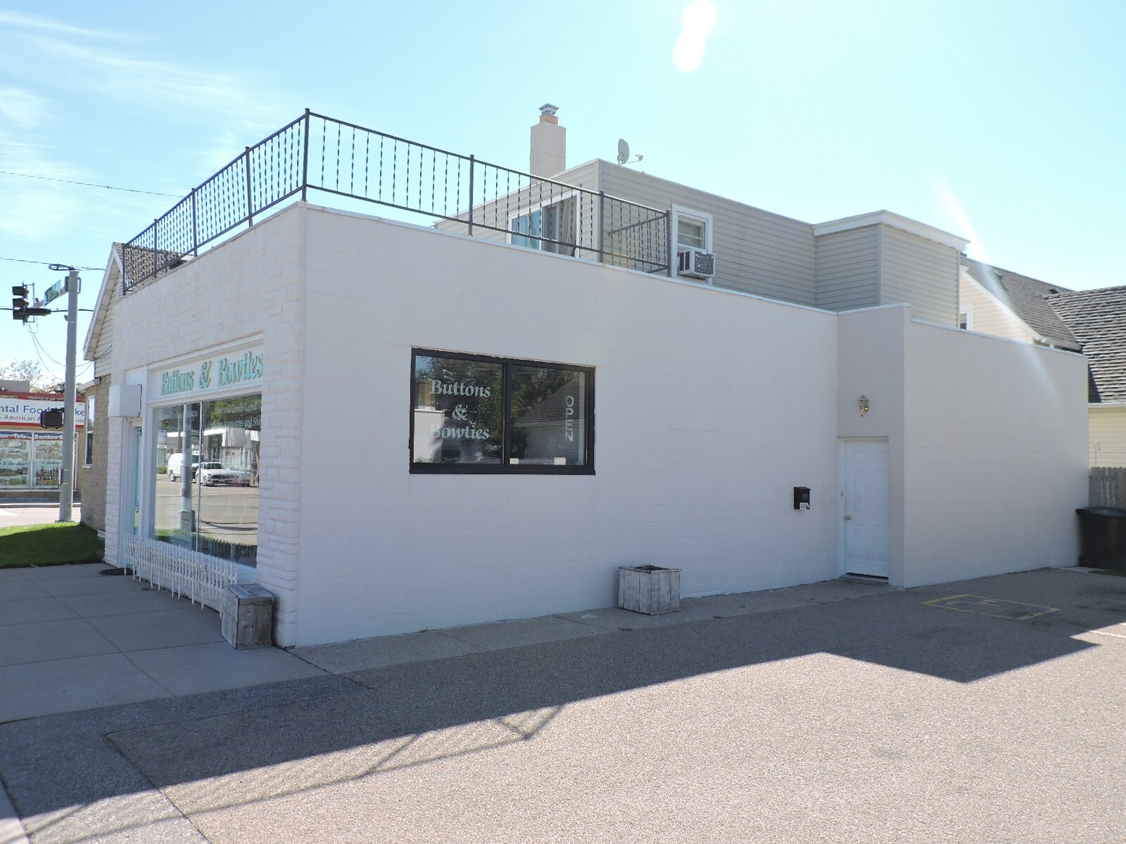 1221 N Division St, Appleton, WI for sale Primary Photo- Image 1 of 1