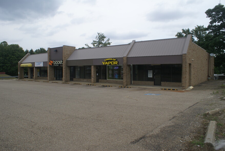 2700-2728 Cleveland Ave SW, Canton, OH for lease - Building Photo - Image 2 of 3