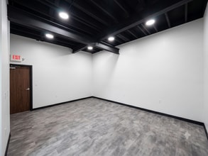 4680 Cooper Rd, Cincinnati, OH for lease Interior Photo- Image 1 of 9