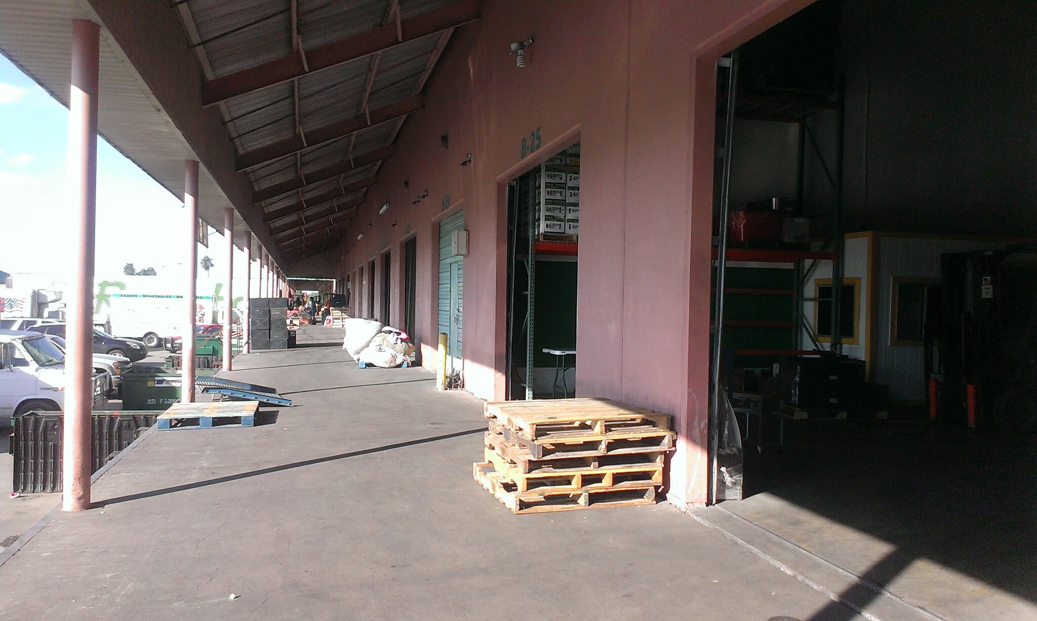 2501 W Military Hwy, McAllen, TX 78503 McAllen Produce Terminal