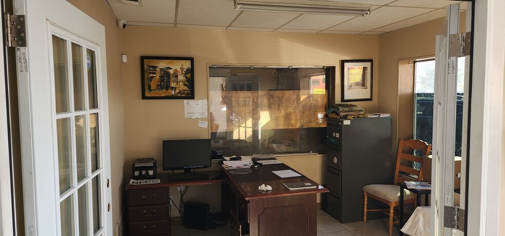 4427 W Jefferson Blvd, Dallas, TX for sale - Other - Image 2 of 7