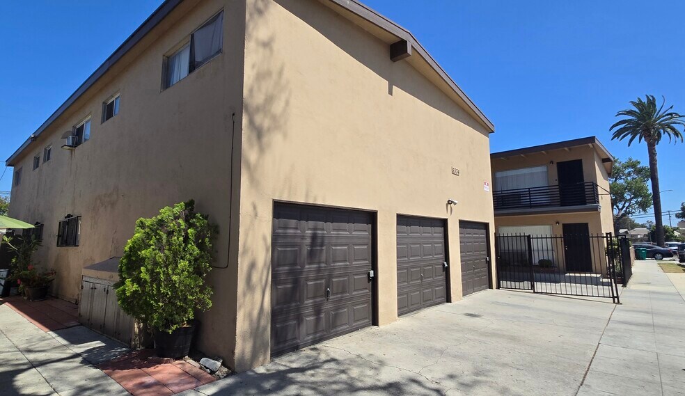 5320-5334 Lime Ave, Long Beach, CA for sale - Primary Photo - Image 1 of 11