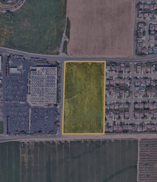 West Cameron Ave, Visalia, CA for sale - Primary Photo - Image 1 of 5