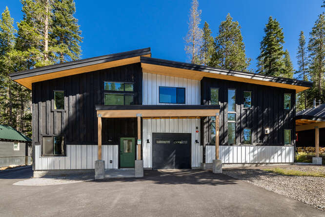21164 Donner Rd pass, Soda Springs, CA for sale Building Photo- Image 1 of 1