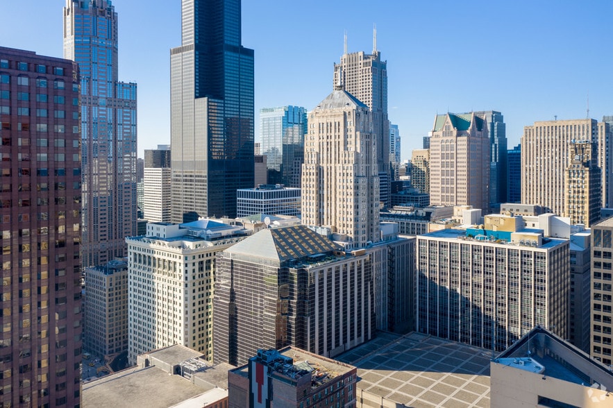 141 W Jackson Blvd, Chicago, IL for lease - Building Photo - Image 2 of 8