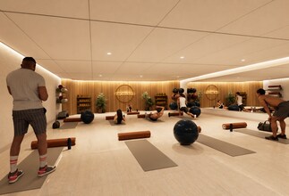 105 E 1st St, Hinsdale, IL for lease Interior Photo- Image 1 of 6