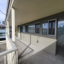 3003 81st Pl SE, Mercer Island, WA for lease Building Photo- Image 1 of 18