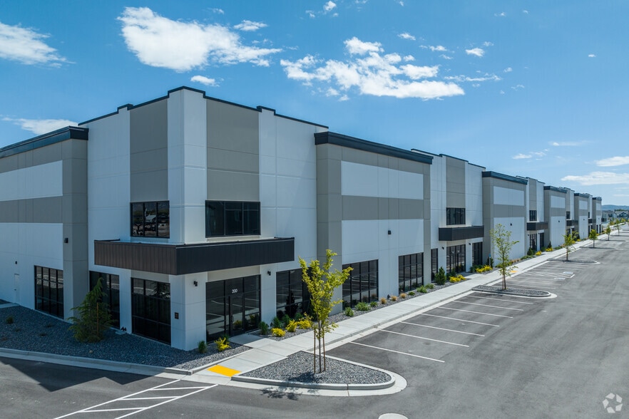 593-689 N Saratoga Rd, Saratoga Springs, UT for sale - Building Photo - Image 2 of 28