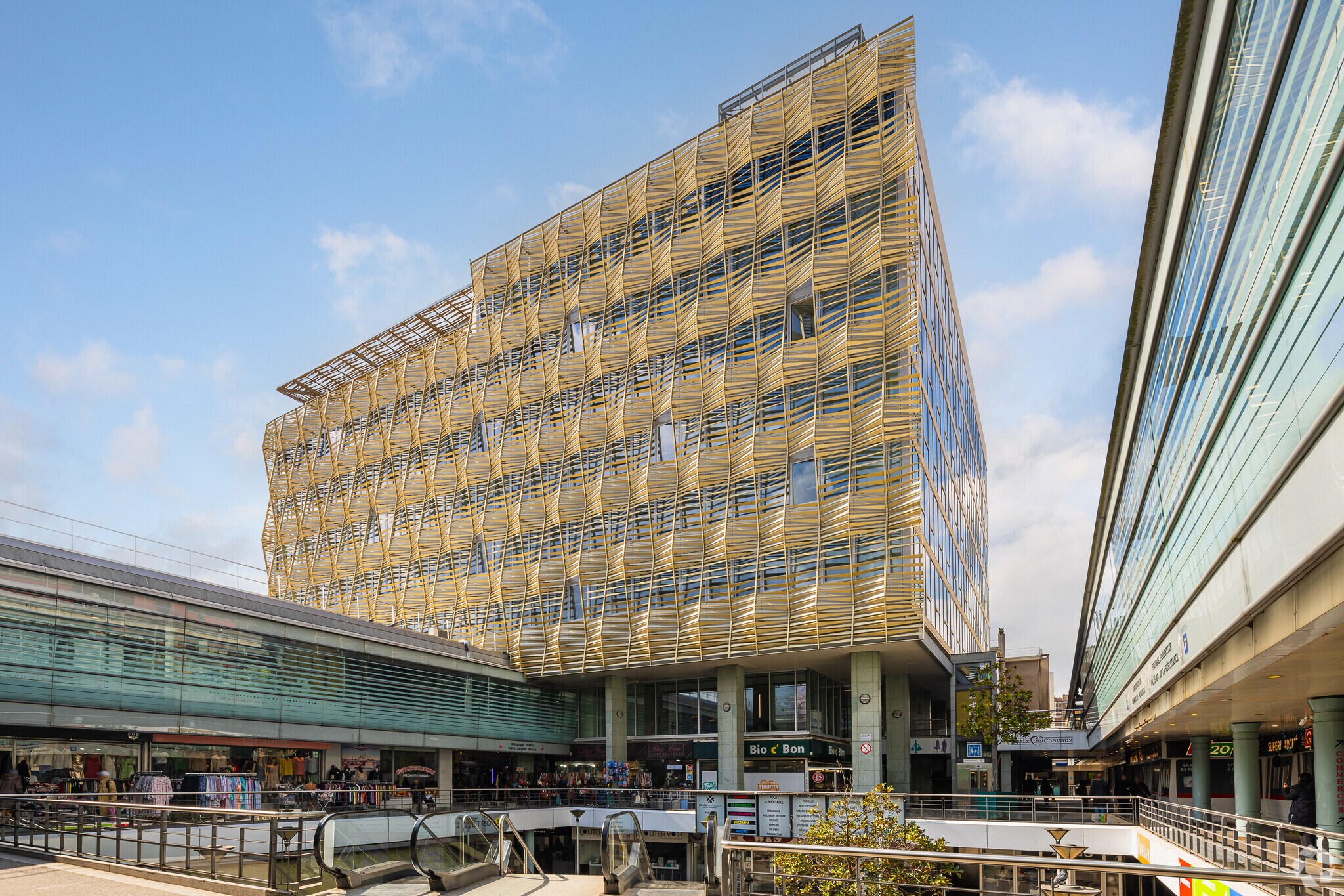 14-20 Boulevard Chanzy, Montreuil for lease Primary Photo- Image 1 of 9