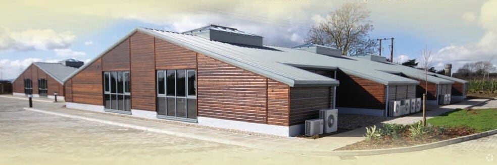 Northampton Rd, West Haddon for sale - Primary Photo - Image 1 of 1