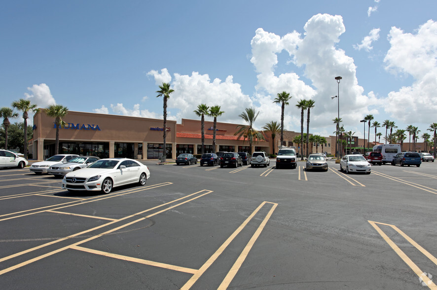 3183 W Vine St, Kissimmee, FL for lease - Primary Photo - Image 1 of 5