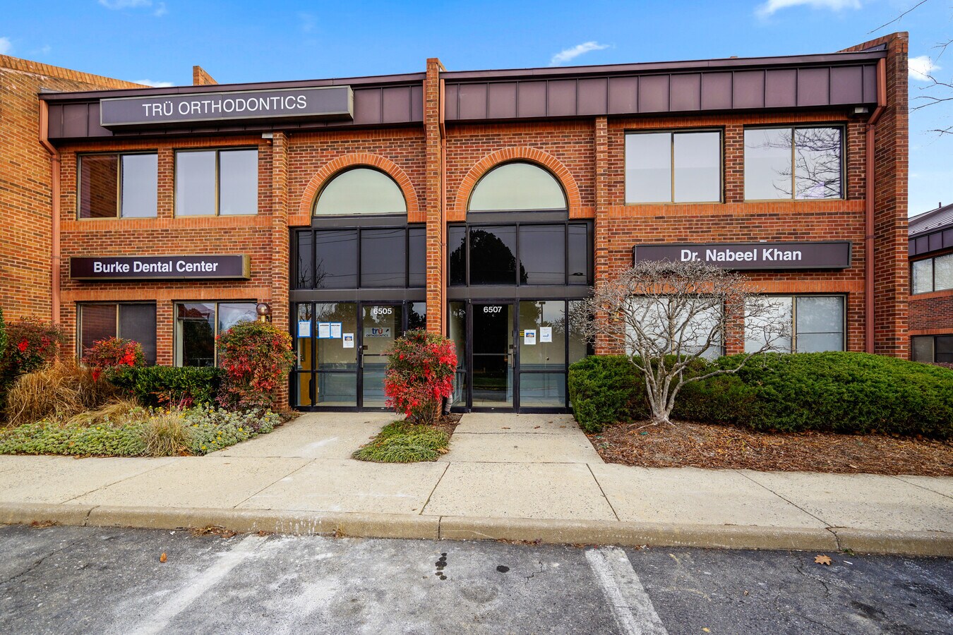 6505 Sydenstricker Rd, Burke, VA 22015