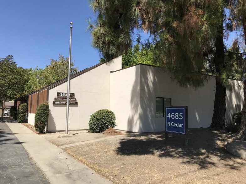 4685 N Cedar Ave, Fresno, CA for sale - Primary Photo - Image 1 of 27