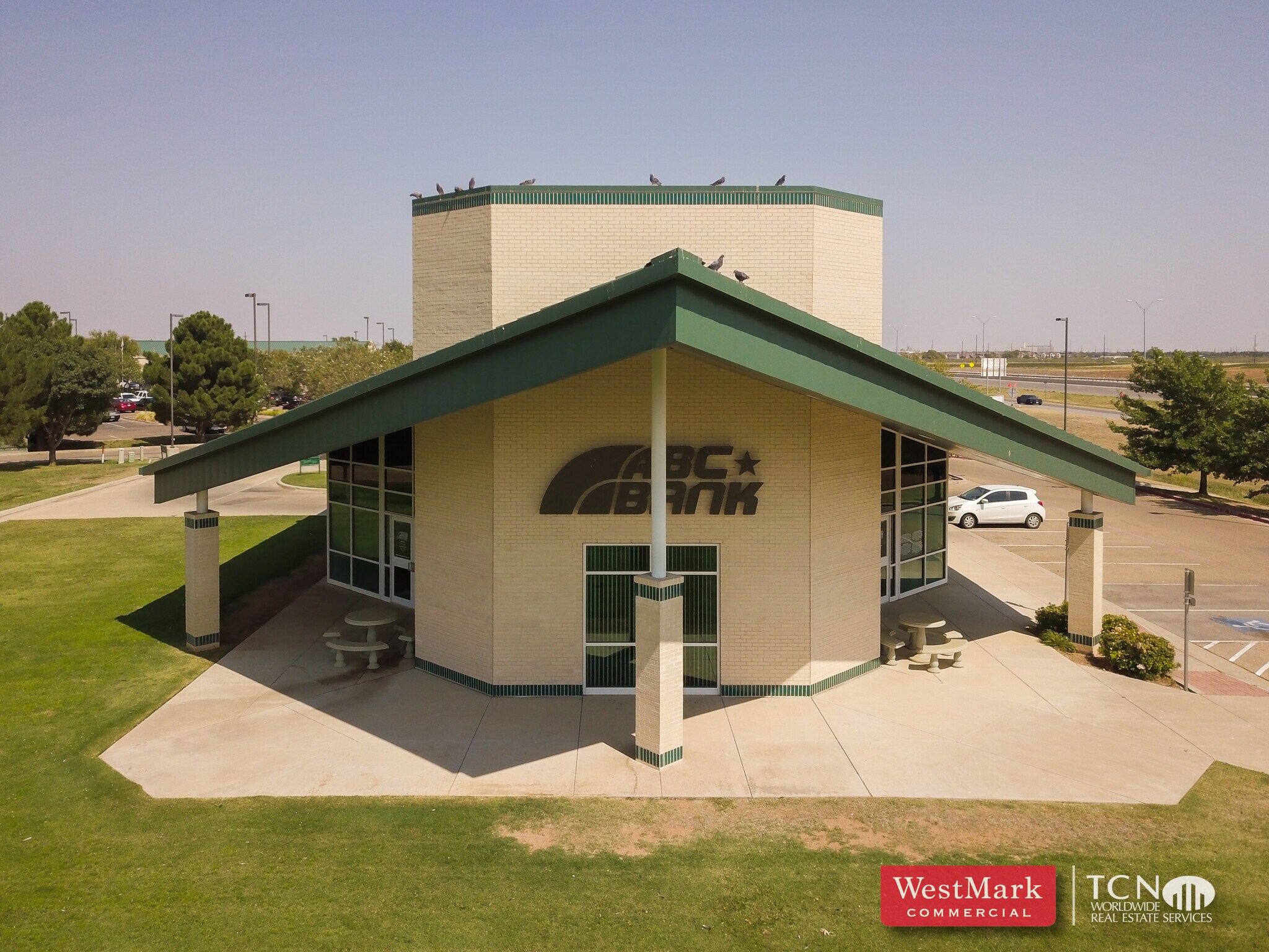 4656 N Loop 289, Lubbock, TX for sale Building Photo- Image 1 of 1