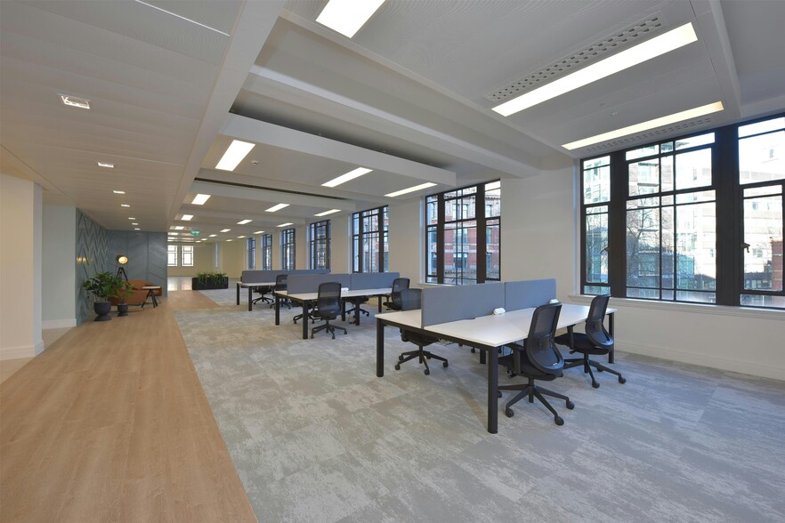 Parsonage Gdns, Manchester for lease - Building Photo - Image 3 of 44