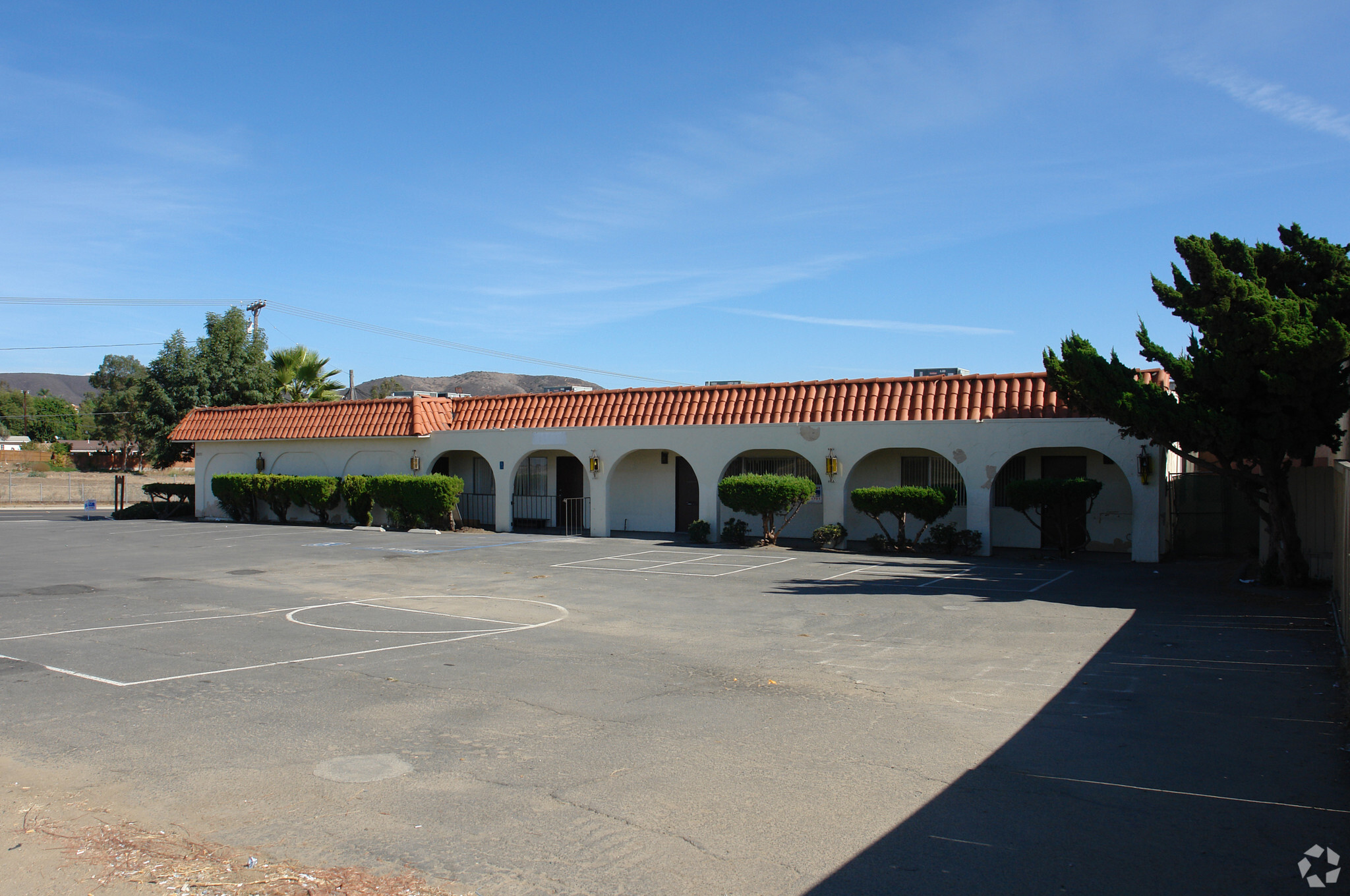 1605 W Mission Rd, San Marcos, CA for lease Building Photo- Image 1 of 6