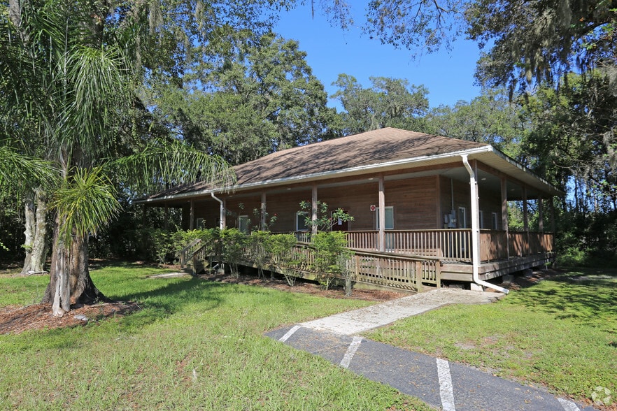 104 Myrtle Ridge Rd, Lutz, FL for sale - Primary Photo - Image 1 of 1