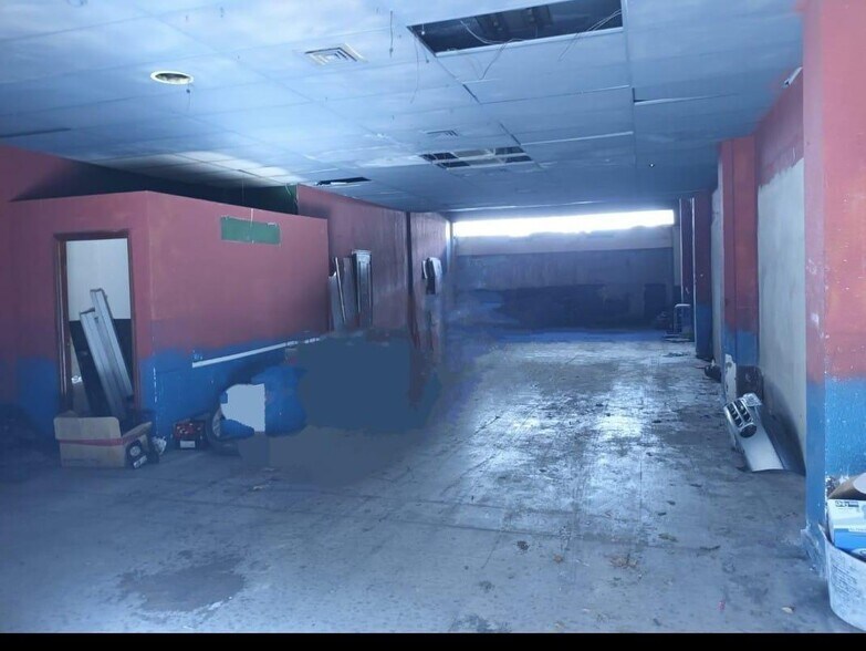 Retail in Córdoba, Córdoba for sale - Building Photo - Image 2 of 2