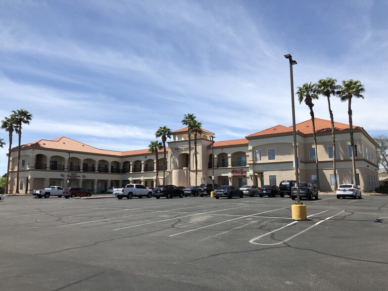 911 N Buffalo Dr, Las Vegas, NV for lease - Building Photo - Image 2 of 5