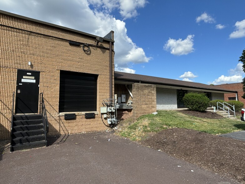 2460 General Armistead Ave, Norristown, PA for lease - Building Photo - Image 2 of 14