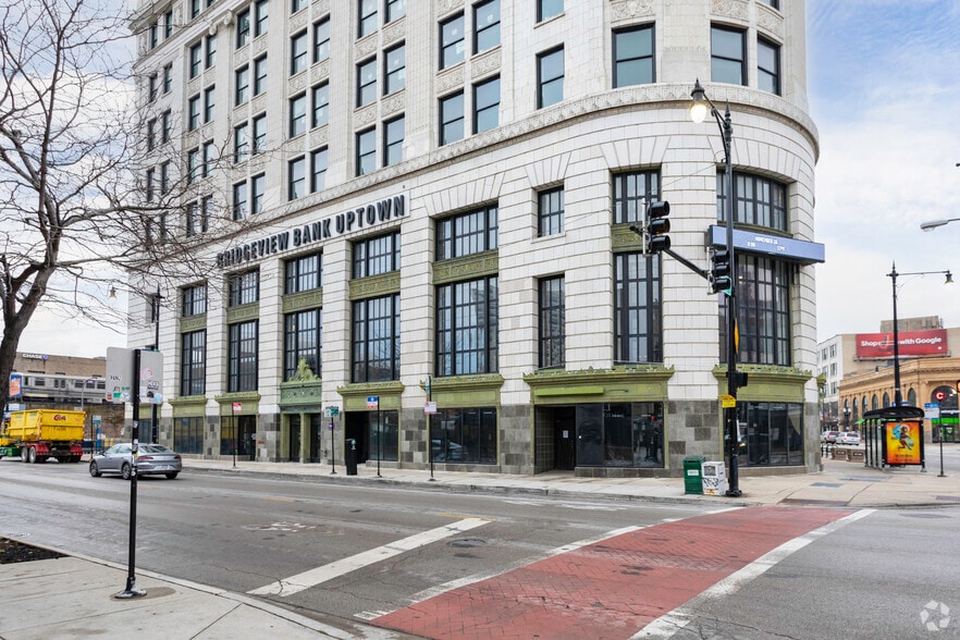 4753 N Broadway St, Chicago, IL for lease - Building Photo - Image 2 of 4