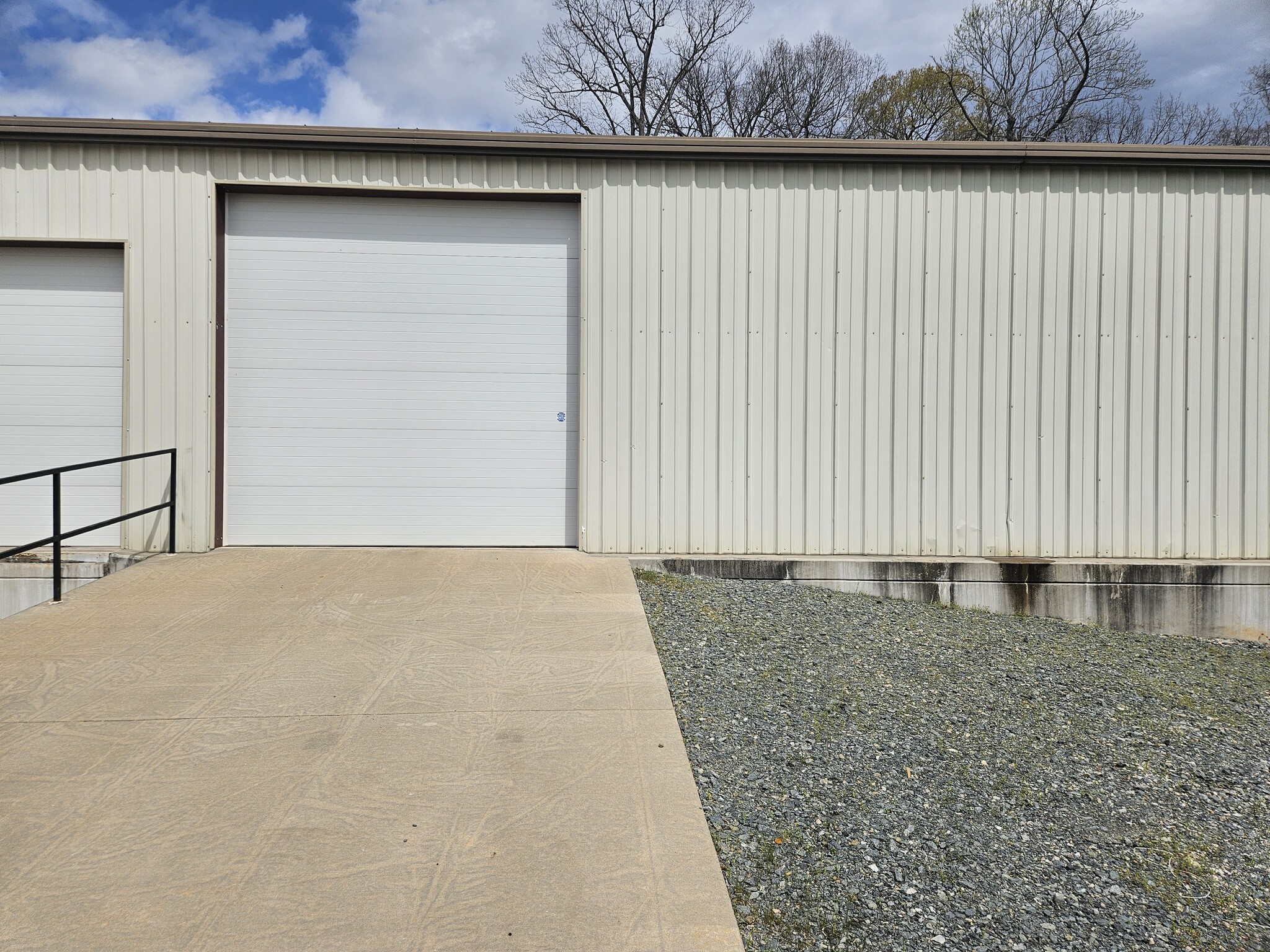 10490 N NC Highway 150, Clemmons, NC for lease Building Photo- Image 1 of 13