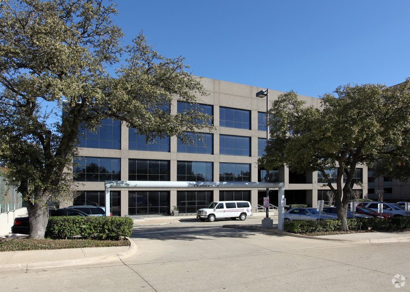 5445 La Sierra Dr, Dallas, TX for lease - Building Photo - Image 3 of 15