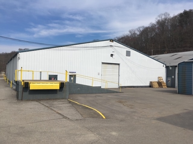 927 Barlow Dr, Charleston, WV for lease - Building Photo - Image 2 of 11