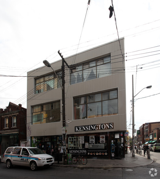 181 Baldwin St, Toronto, ON for lease - Primary Photo - Image 1 of 15