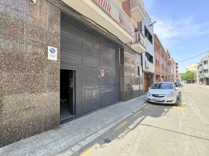 Retail in Granollers, Barcelona for lease Building Photo- Image 1 of 16