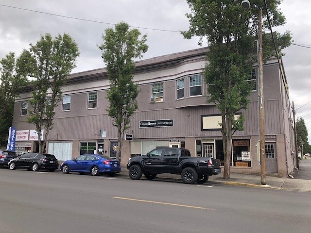 225-265 W 6th Ave, Junction City, OR for lease Building Photo- Image 1 of 6