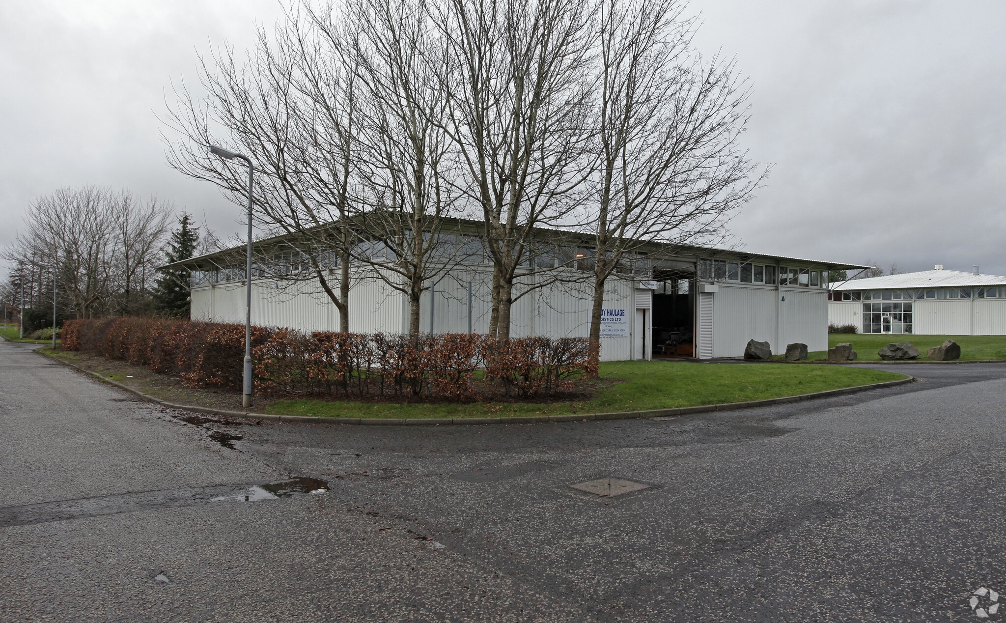 21 Whittle Pl, Irvine for sale Primary Photo- Image 1 of 1