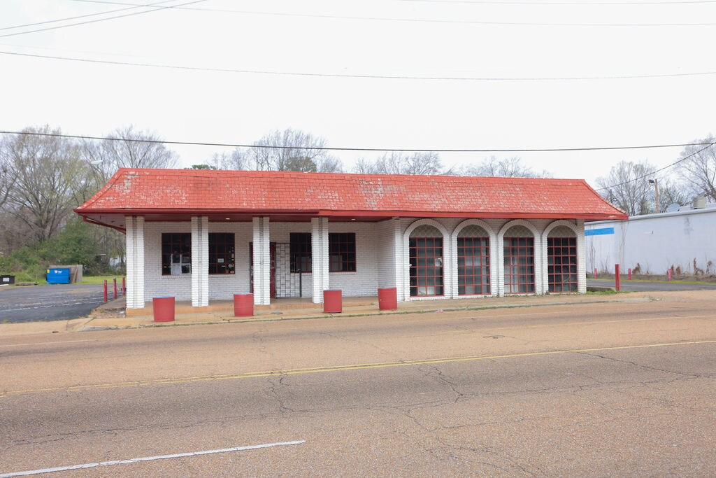 1439 Terry Rd, Jackson, MS for sale Building Photo- Image 1 of 1