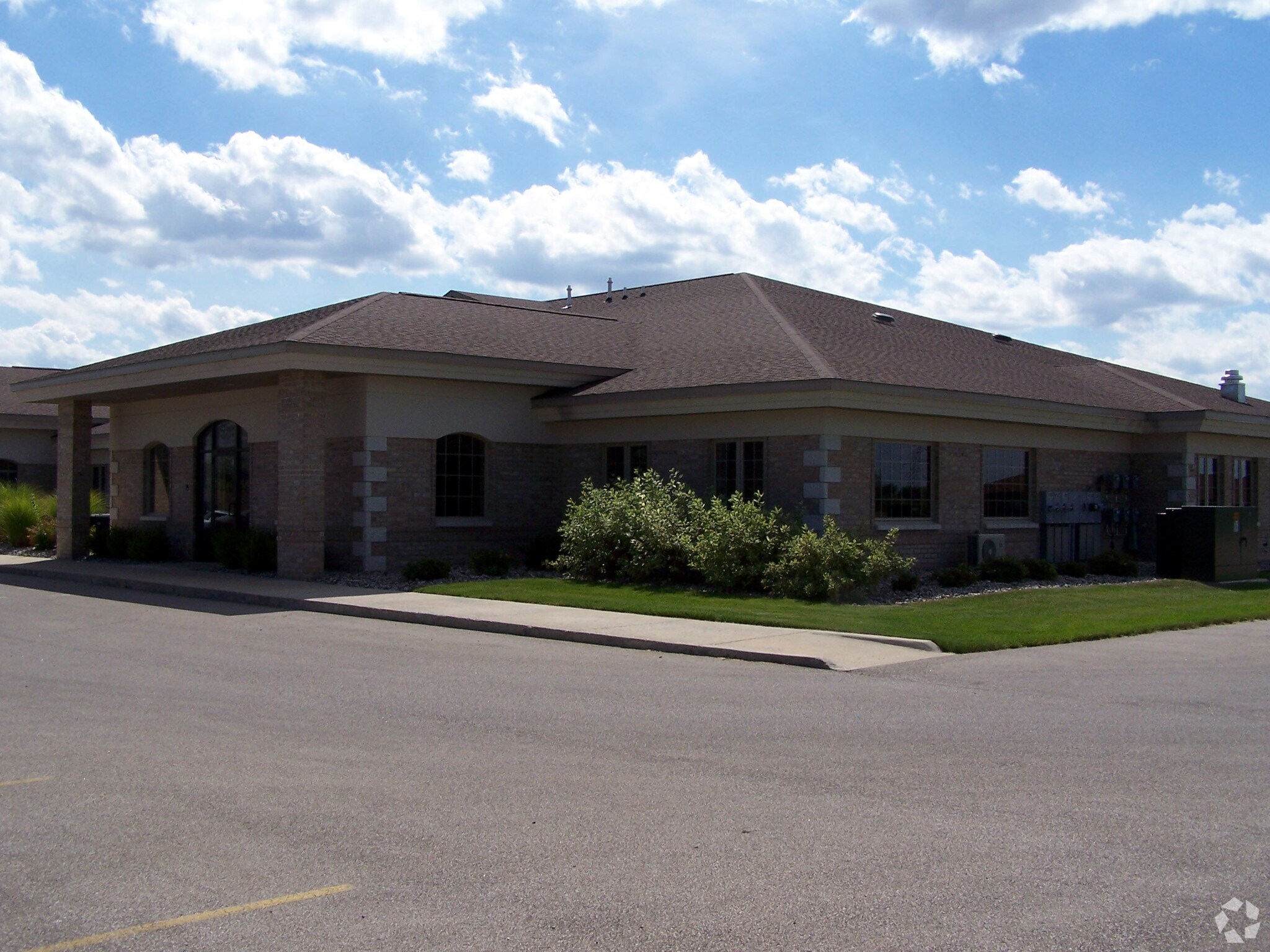 3941 Traxler Ct, Bay City, MI for sale Primary Photo- Image 1 of 1